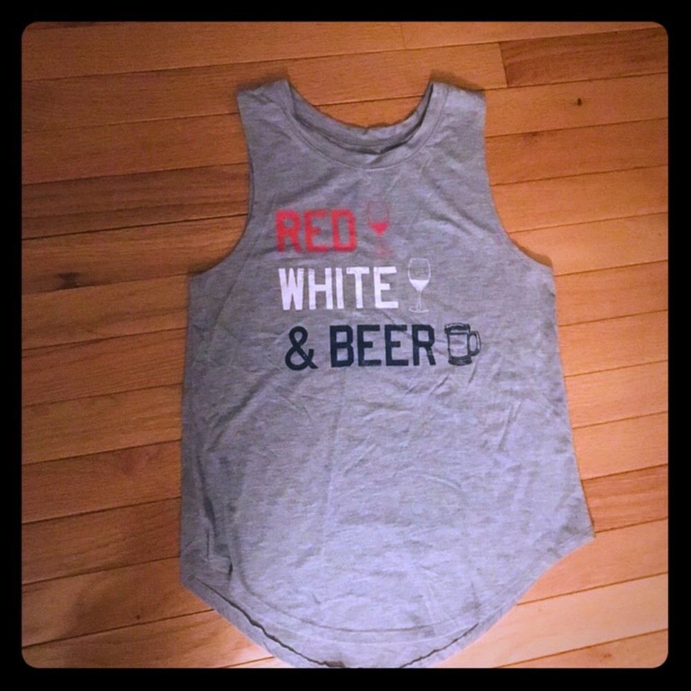 ⭐️ Red white and blue tank (wine and beer related)